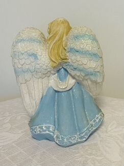Статуэтка ангел