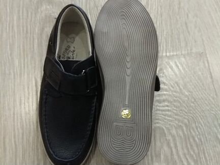 Школьные туфли р 33, новые