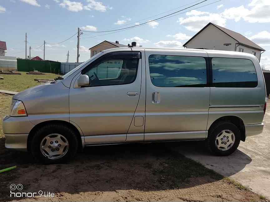 Тойота хайс кузов trh200. Тойота хайс 1999. Тойота хайс автомат. Toyota hiace 2002. Тойота хайс автомат.