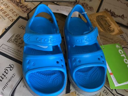Сандали crocs