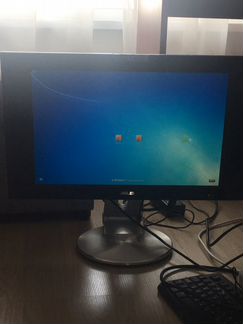 Монитор Asus