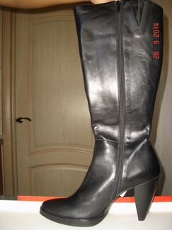 Абсолютно новые сапоги Carlo Pazolini 39 р-р осень