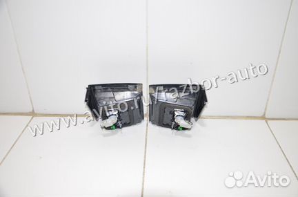 Фонарь задний внутренний LR Discovery Sport LED