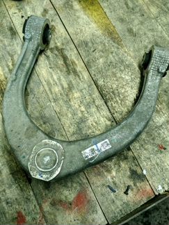 Рычаг передний верхний левый Range Rover Vogue 4