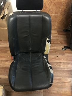 Комплект передних сидений Nissan Maxima A33