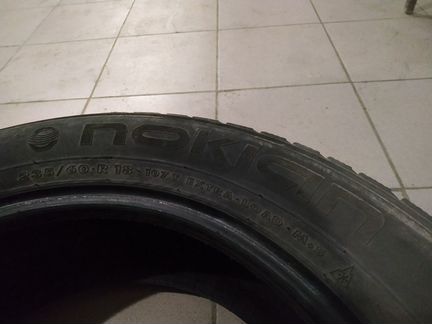 235 60 18 Nokian Hakkapeliitta SUV