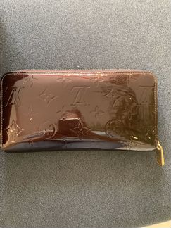 Кошелёк LV