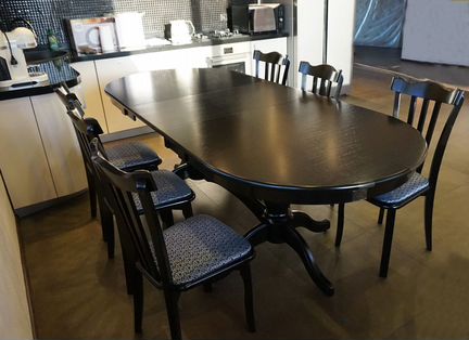 Стол кухонный