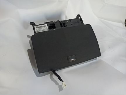 Монитор для Comand W204