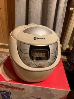Мультиварка sakura новая