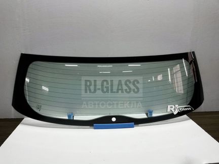 Заднее стекло на Киа Сид 2006-12 (Хэтчбек)