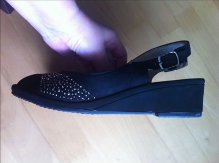 Новые замшевые босоножки Baden 38