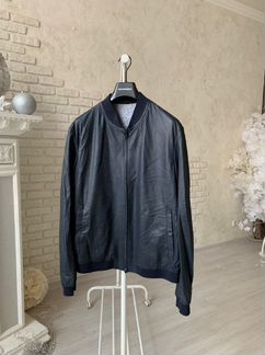 Кожаная куртка Giorgio Armani