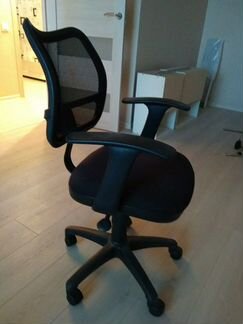 Компьютерное кресло