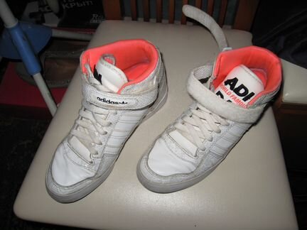 Кожаные кроссовки Adidas, Reebok