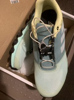 Кроссовки женские adidas