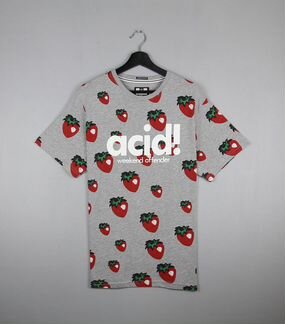 Футболка Weekend Offender