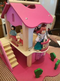Домик кукольный из дерева Вундеркинд