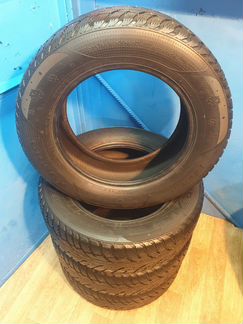 Kumho I zen RV Stud 225/65R17