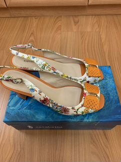 Практически новые летние туфли CavaLetto