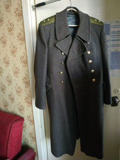 Шинель повседневная офицерская СССР