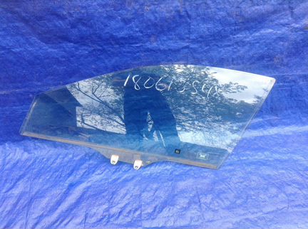 Переднее левое стекло для Акура тсх 1