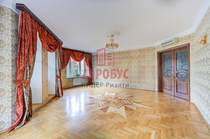 3-к квартира, 145 м², 3/22 эт.