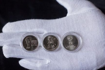 Чемпионат Мира fifa 2018, монеты и банкнота