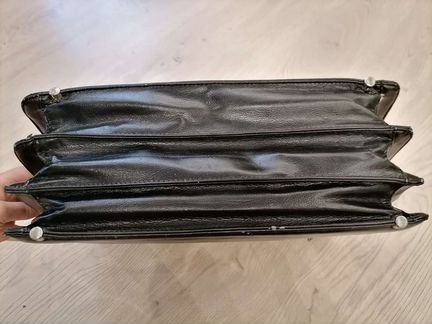 Портфель кожаный