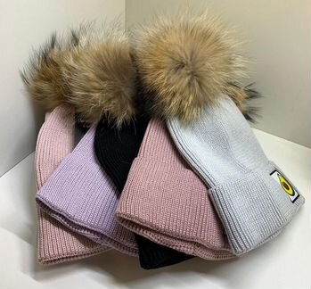 Милая женская шапка новая