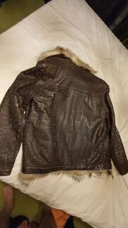 Кожаная куртка на натуральном меху р.50