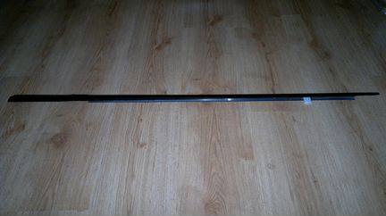 Молдинг стекла на nissan bassara, nissan presage