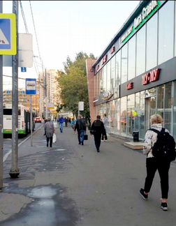 Сдам 13м2 у метро Профсоюзная. Высокая проходимост