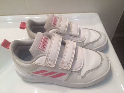 Кроссовки детские adidas 26 размер