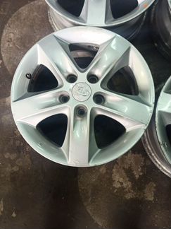 Диски бу оригинал R16 на Kia