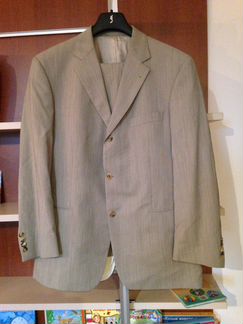 Костюм Hugo Boss оригинал идеальное сост-е р-р 52
