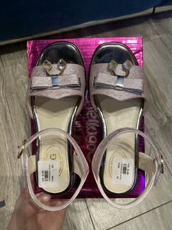 Туфли для девочки 28р