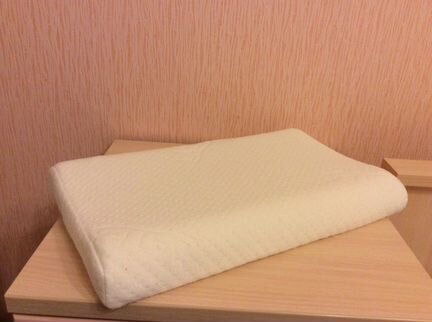 Подушка ортопедическая из латекса Fosta