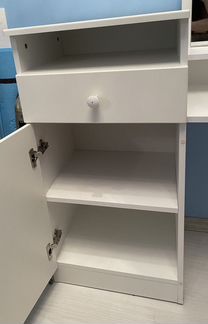 Туалетный стол с зеркалом фирмы stolplit