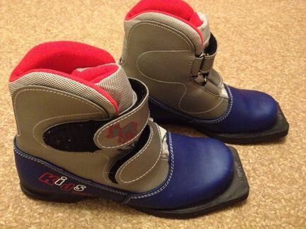Ботинки лыжные marax р.35