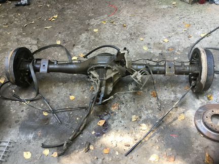 Для Мицубиси L200 задний мост