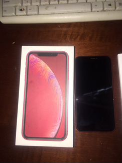 Телефон iPhone xr 64gb red