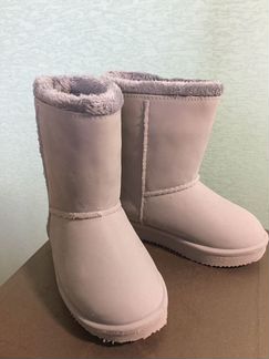 Уги для девочки