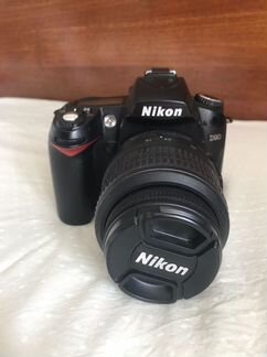 Зеркальный фотоаппарат Nikon D90 + объектив 18-55