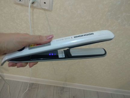 Выпрямитель для волос Redmond