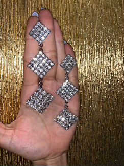 Шикарнейшие серьги из страз камней