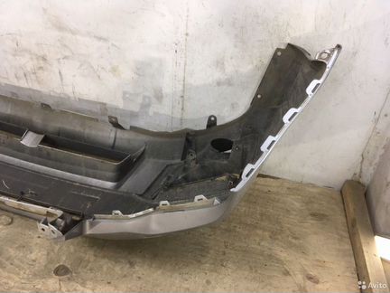 Бампер передний Subaru Forester 4