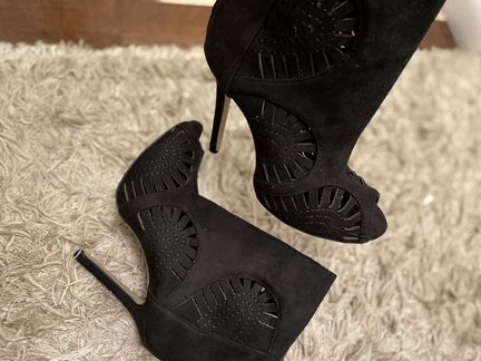 Замшевые ботильоны 38 размер