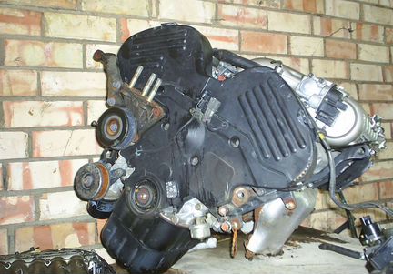 Контрактный б/у двигатель 6G72 Mitsubishi 3000 GT