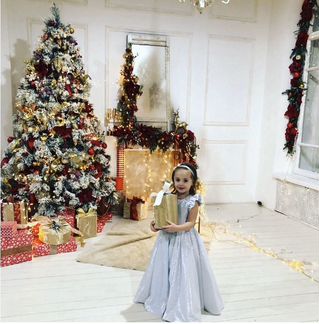 Нарядное платье